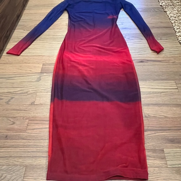 WOODS By Jordan KAI DRESS - Picture 9 of 10